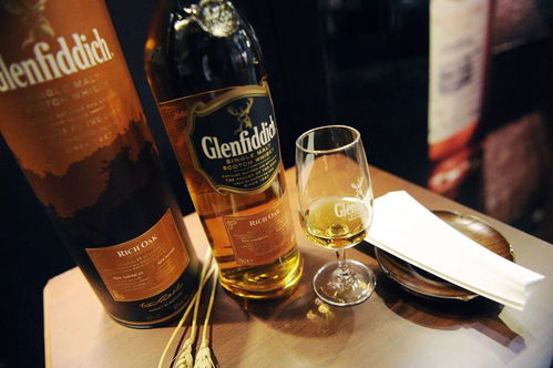 比蘇格蘭男人裙底風光更醉人的是他們的煙熏味